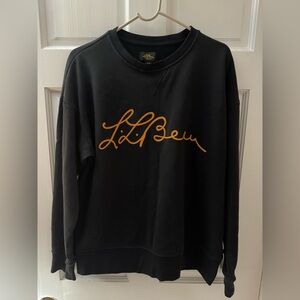 L.L. Bean Men's Black and Gold Logo Sweater
